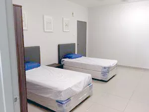 Large Room (2-Person Room: Private Shower & Toilet)
