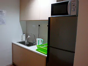 Shared kitchenette (with refrigerator and microwave)
